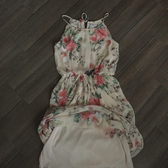 Beige Floral Dress - Picture 1 of 3